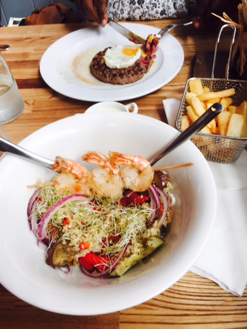 Repas au Pacific Plaza